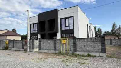 Теоміново продам готовмй котедж р-н Нового Двору,вул,Серпанк