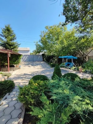Продам цегляний якісний будинок 129 м2 по  вул.Татарська