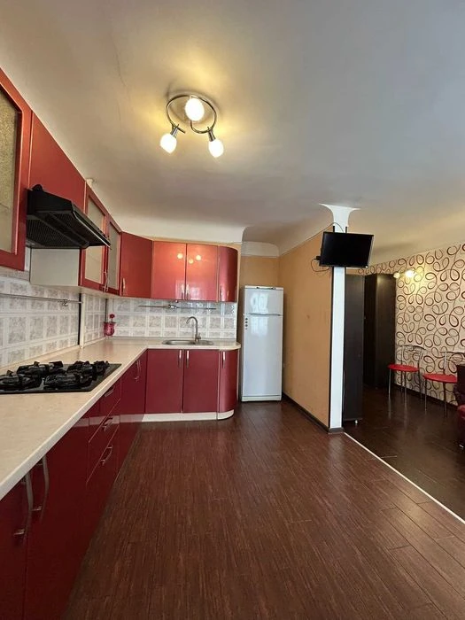 Продам 2к квартиру в Центре на Челюскина 51м.кв.
