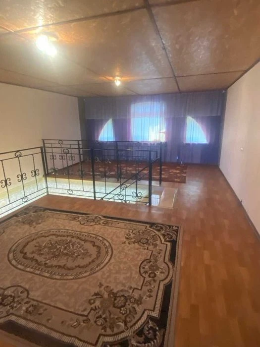 Продам дом  на 10 сотках в ж/м Черноморка в Царском селе  ул