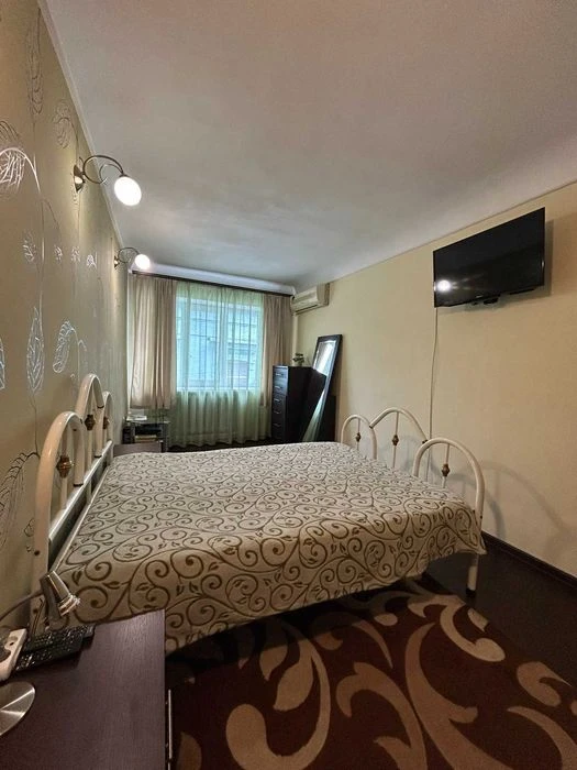Продам 2к квартиру в Центре на Челюскина 51м.кв.