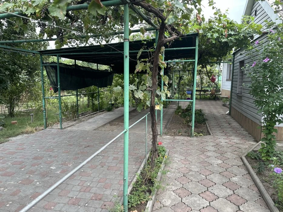 House for sale on Mriya St. Borodinsky Amstor