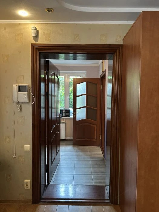 House for sale on Mriya St. Borodinsky Amstor