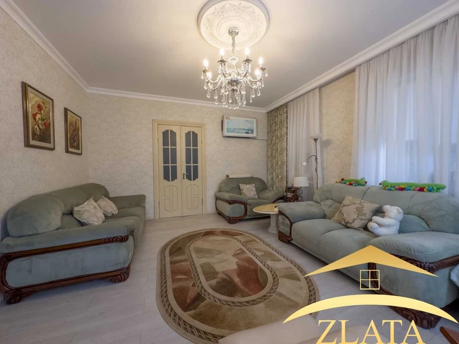 2 houses for sale in Oleksandrivskyi district