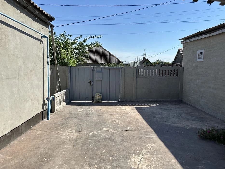 House for sale in Zavodsky district.
