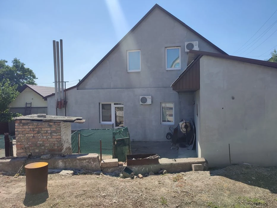 Продажа современного 2-х этажного дома.
