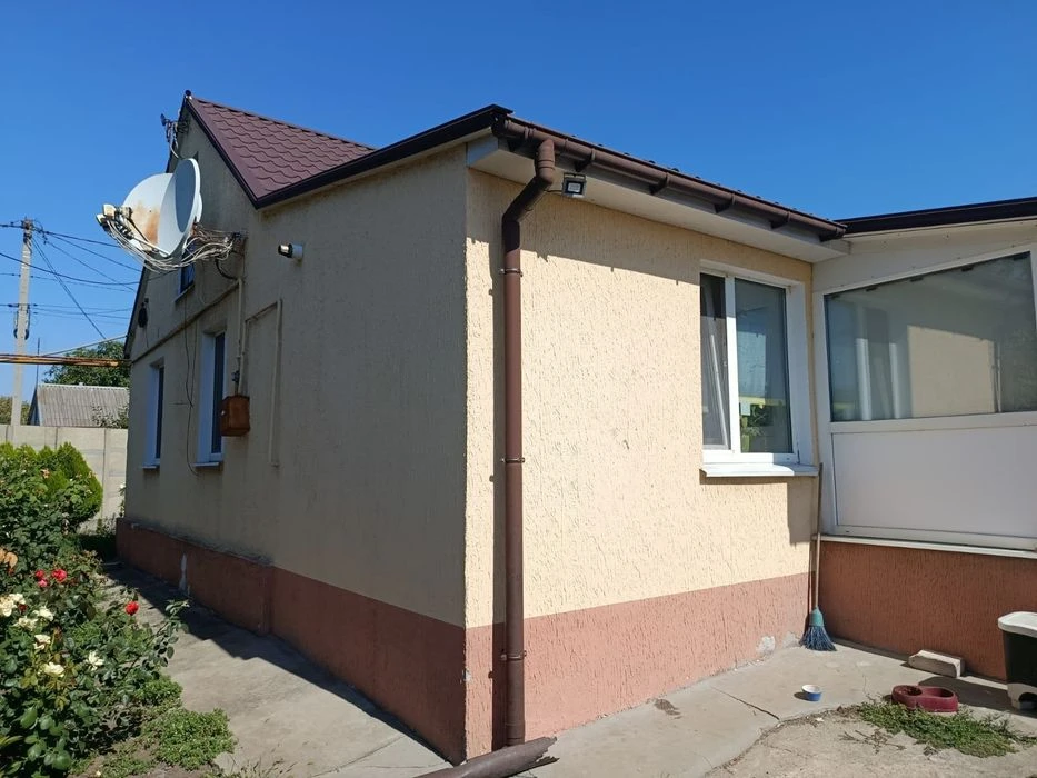 Sale of 1/2 part of a house 75 sq m in Otradnoe