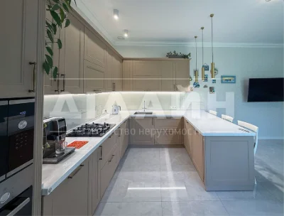 Cozy 1-story family house for sale | Borodins