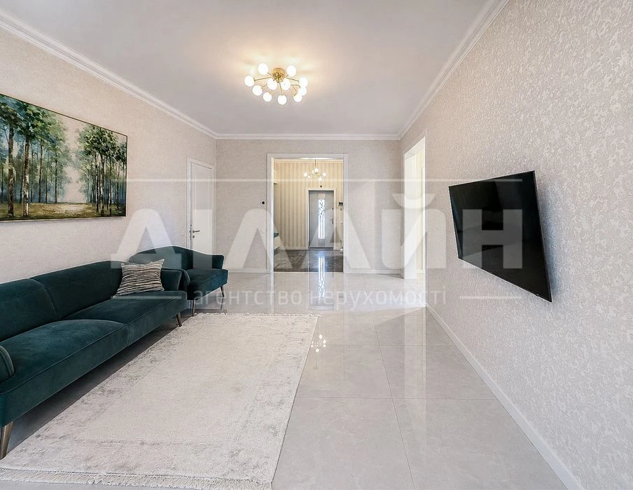 Cozy 1-story family house for sale | Borodins