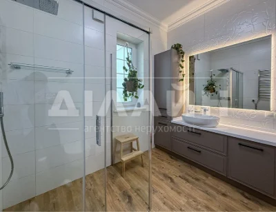 Cozy 1-story family house for sale | Borodins