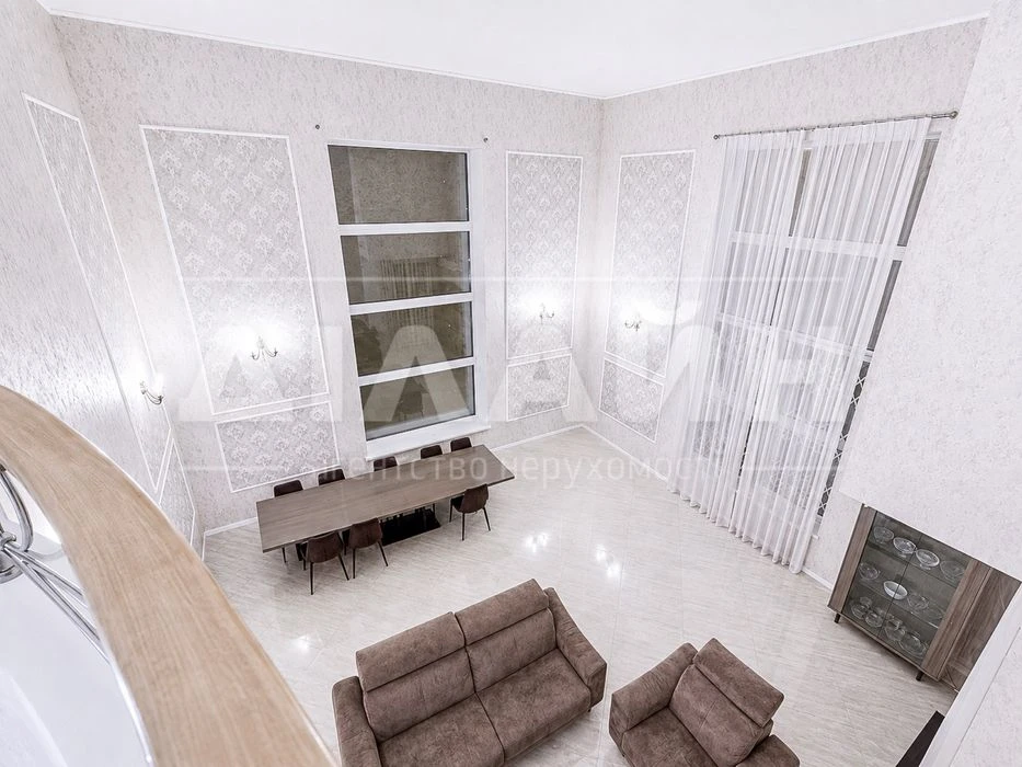 Суперексклюзивное предложение в центре Запорожья | 293,5 м² |