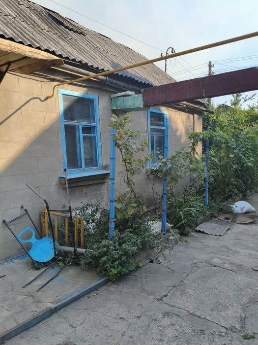 Sale of part of a house on Goncharova Street in good condition