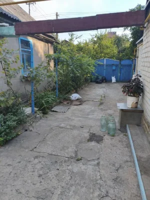 Sale of part of a house on Goncharova Street in good condition