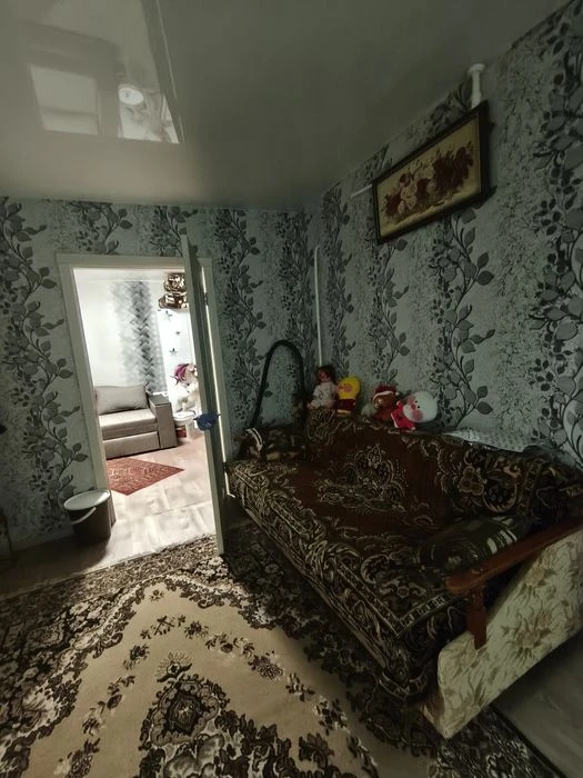 Sale of part of a house on Goncharova Street in good condition