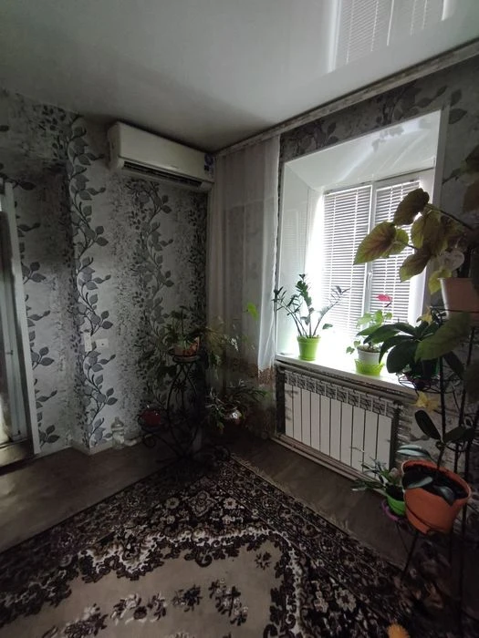 Sale of part of a house on Goncharova Street in good condition