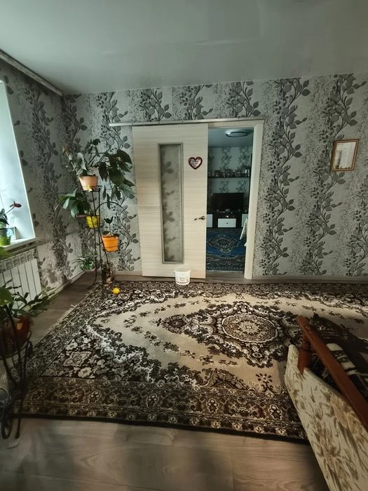 Sale of part of a house on Goncharova Street in good condition