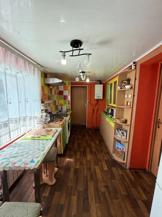 House for sale on Igor Sikorsky