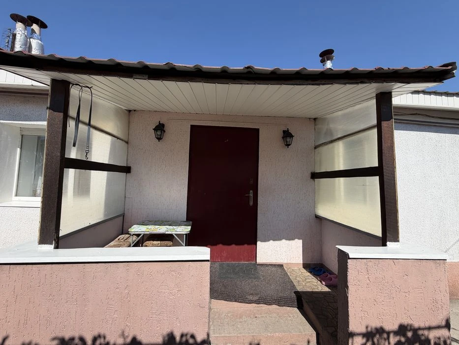 House for sale on Igor Sikorsky