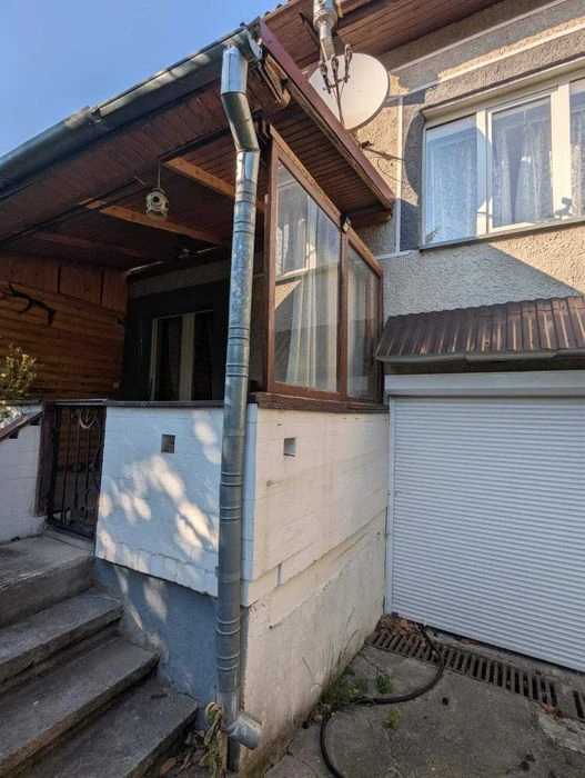 ТЕРМІНОВИЙ ПРОДАЖ! 2-поверховий будинок у центрі Івано-Франк