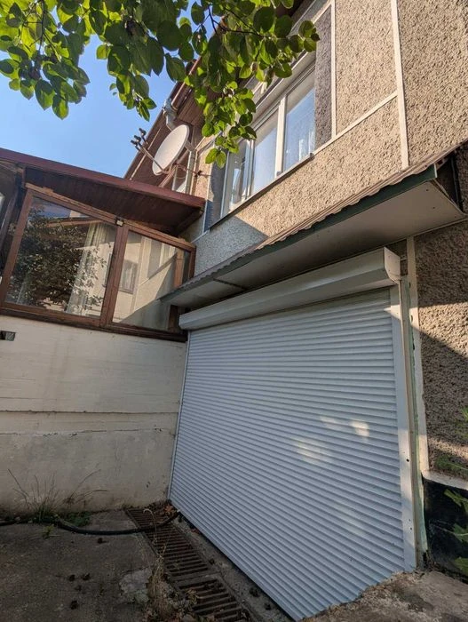 ТЕРМІНОВИЙ ПРОДАЖ! 2-поверховий будинок у центрі Івано-Франк
