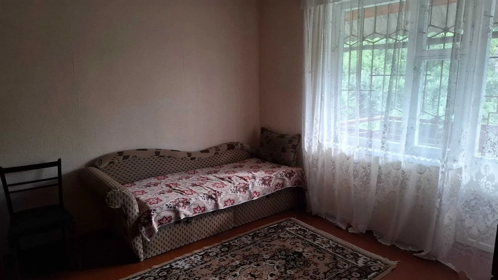 Продам дачний будинок