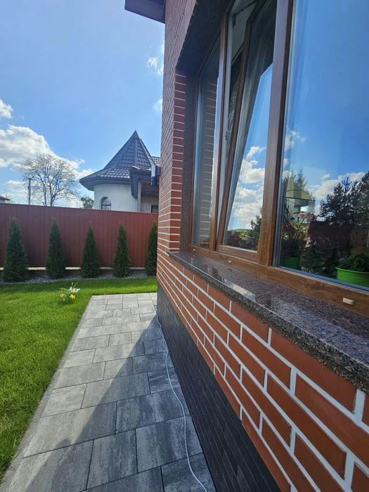 Два будинка в місті , обмін , розтермінування