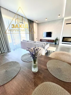 Продаж будинку в стилі хай тек 140 кв.м з дизайнерським ремо