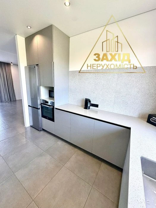 Продаж будинку в стилі хай тек 140 кв.м з дизайнерським ремо