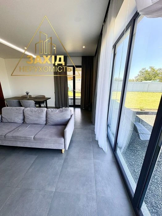 Продаж будинку в стилі хай тек 140 кв.м з дизайнерським ремо