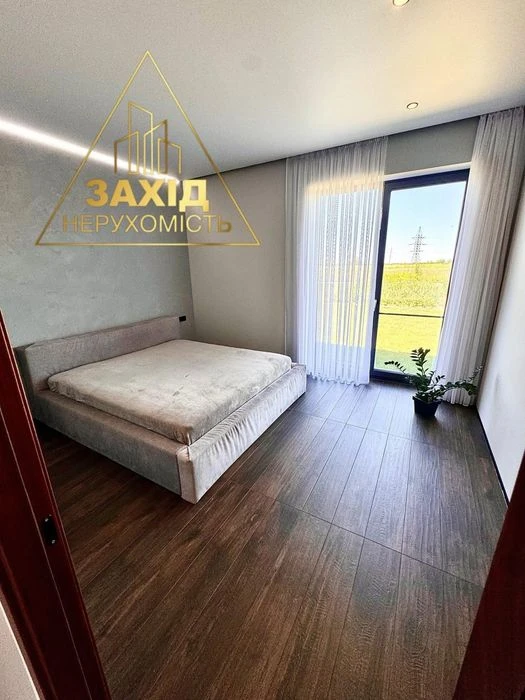 Продаж будинку в стилі хай тек 140 кв.м з дизайнерським ремо