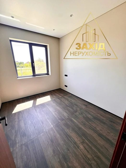 Продаж будинку в стилі хай тек 140 кв.м з дизайнерським ремо
