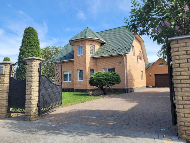 Продамо будинок 2пов, 169м2, 12,38сот! Євроремонт, меблі!