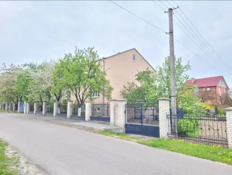 Липинський масив!Об'їзна! Північний ринок поруч! 2п,185м,12с