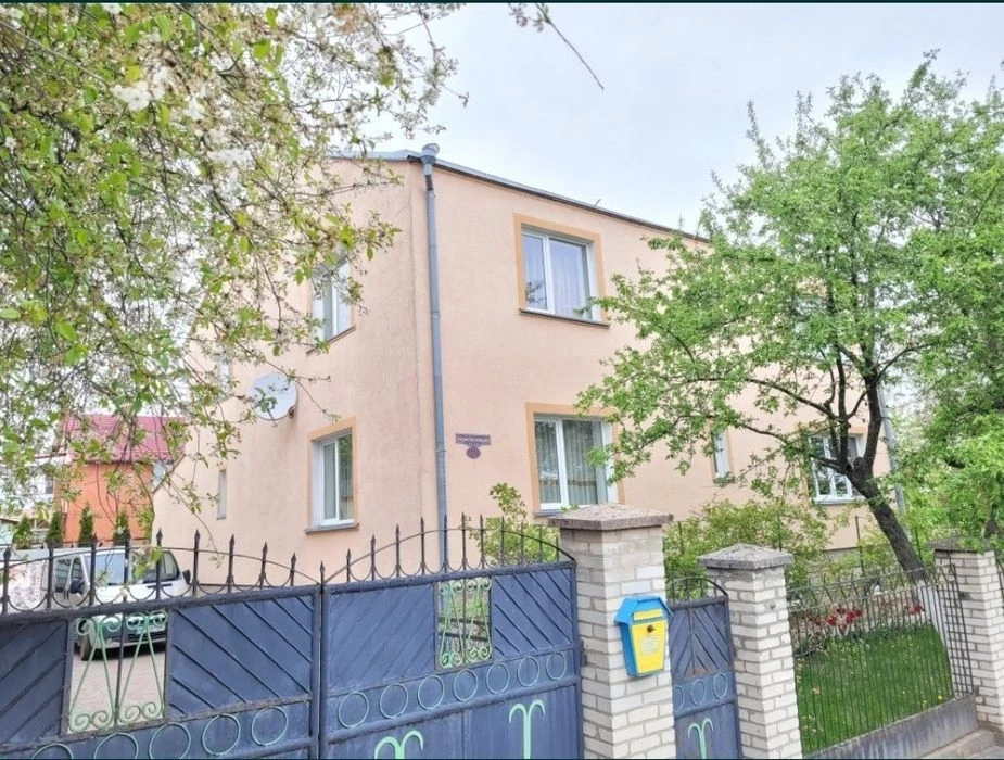 Липинський масив!Об'їзна! Північний ринок поруч! 2п,185м,12с