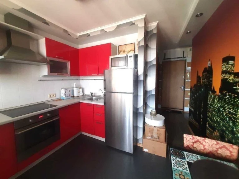 * Cozy 1-room apartment on Holosiivska Street, 10 metro station