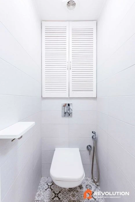 No commission. 3-room apartment 55m2 for sale, Chornykh Zaporozhtsiv St.
