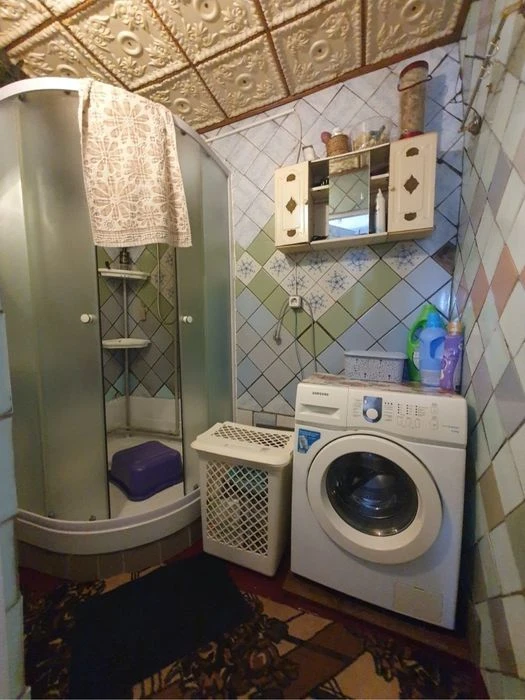 Продаётся дом. Б.Корениха. 1-я половина.