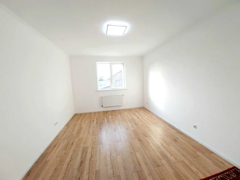 Продам Элитный Новострой 2х этаж. коттедж 164 м.кв. Район 4