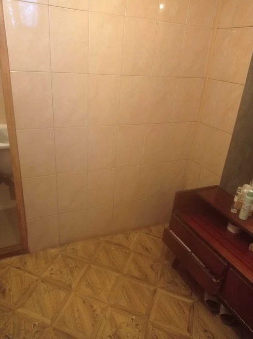 Продам Дом в Матвеевке на 2 входа, можно на 2 семьи. Район Ц