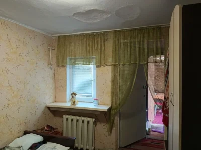 Продам Дом в Лесках,5 ком. 3 входа, 3 кухни, 3 в/у, можно на