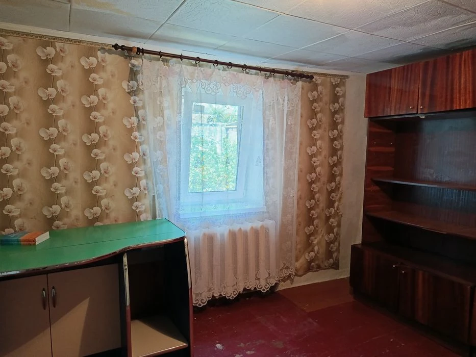 Продам Дом в Лесках,5 ком. 3 входа, 3 кухни, 3 в/у, можно на