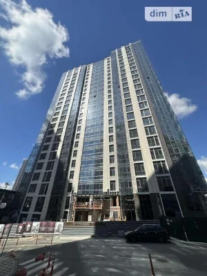 Продаж 3к квартири 133 кв. м на вул. Андрія Верхогляда ЧЕРГА