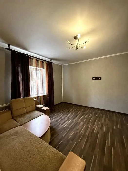 Продаж 2 поверхового будинку 160 м2 7 сот. Цегла. Індив газ