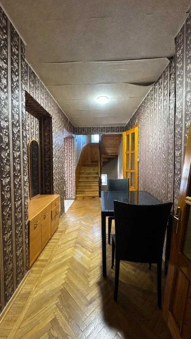 Продаж 2 поверхового будинку 400 м2 10 сот Цегла Індив газов