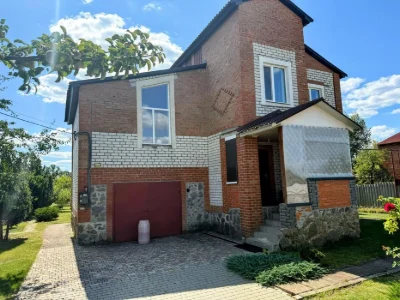 Продаж будинку  двоповерхового 160м2  + баня.