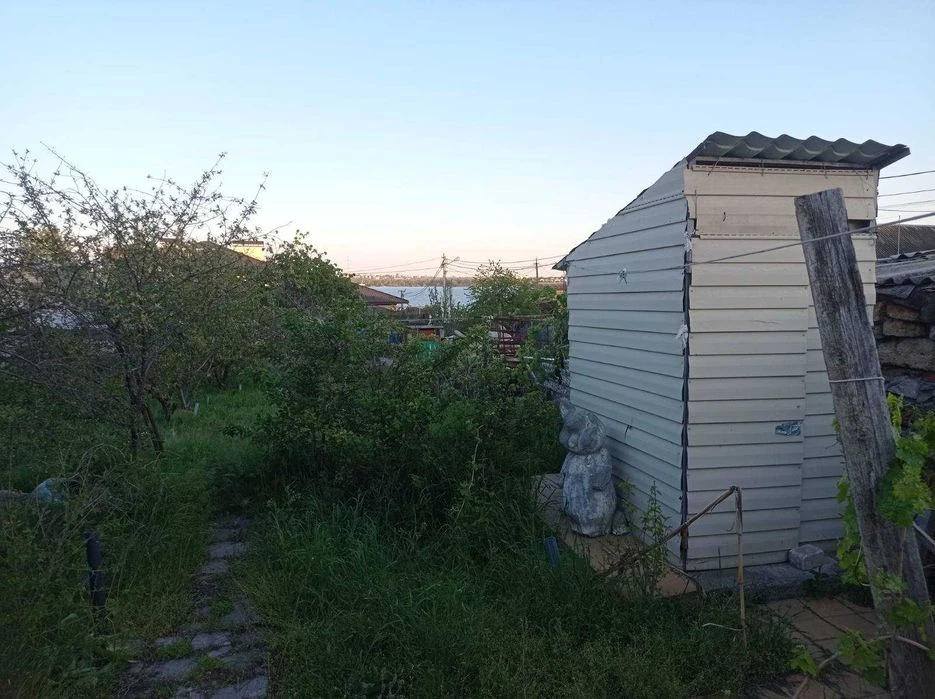 Продам Дом-2 комн. + летняя кухня-1 комн. участок 6 соток в