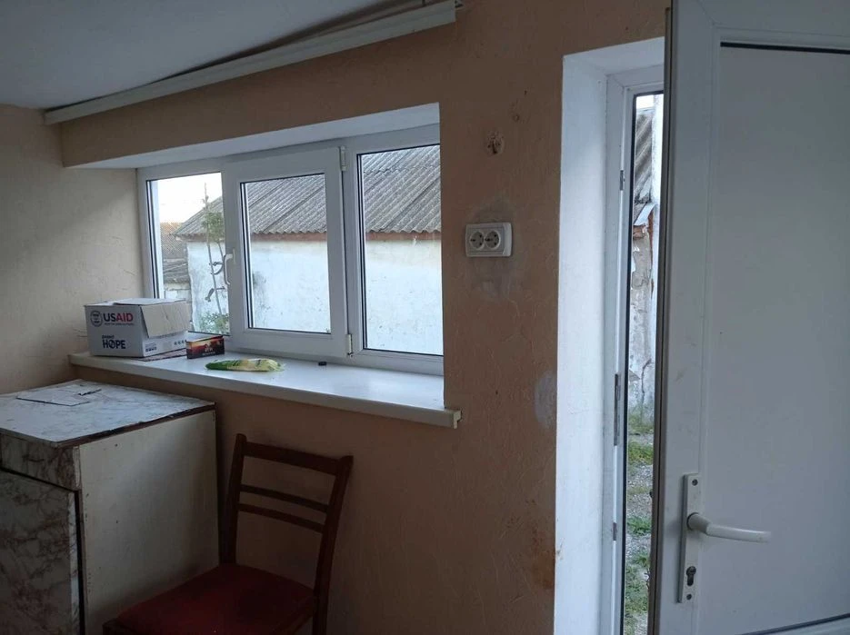 Продам Дом-2 комн. + летняя кухня-1 комн. участок 6 соток в