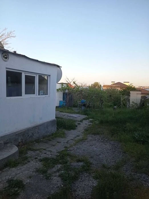 Продам Дом-2 комн. + летняя кухня-1 комн. участок 6 соток в