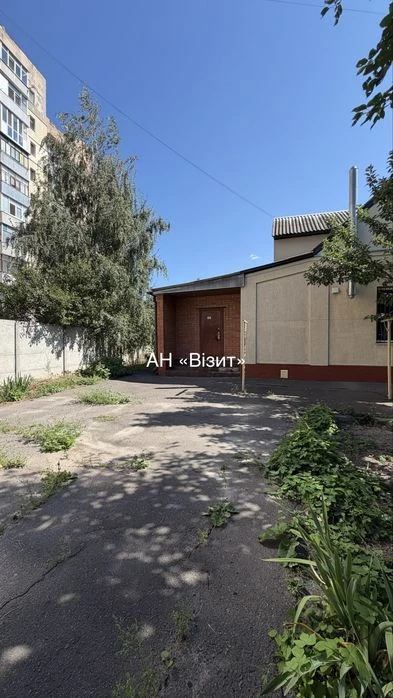 БЕЗ КОМІСІЇ. Район 1-шої міської лікарні. Продаж частини буд