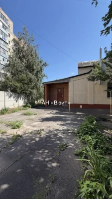 БЕЗ КОМІСІЇ. Район 1-шої міської лікарні. Продаж частини буд